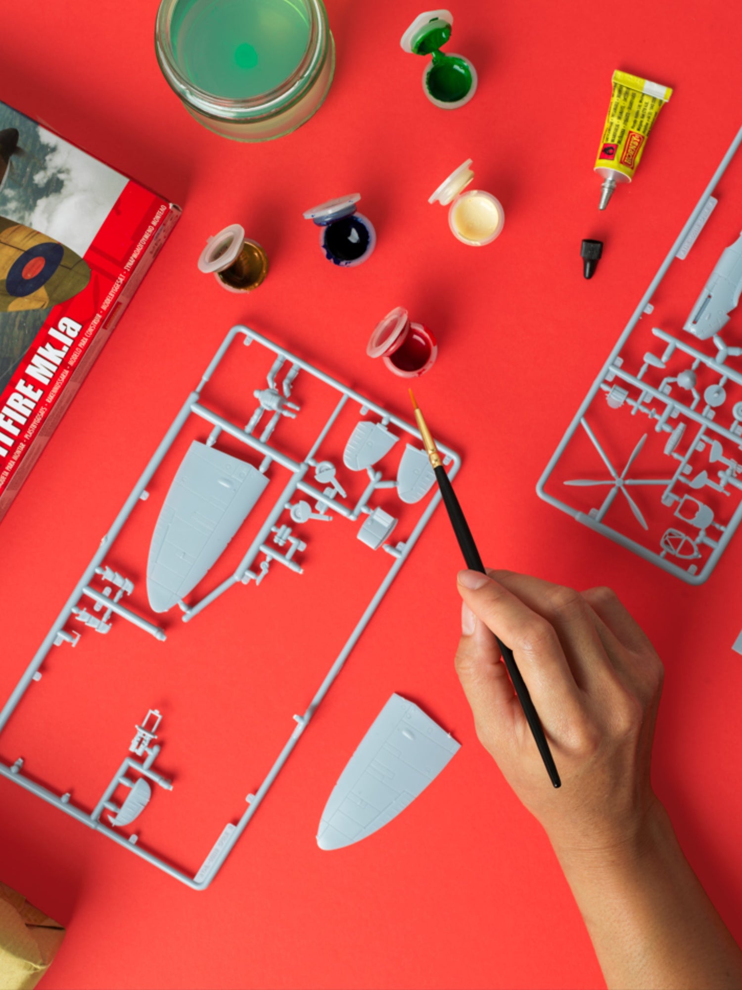 Models, Toys & Games