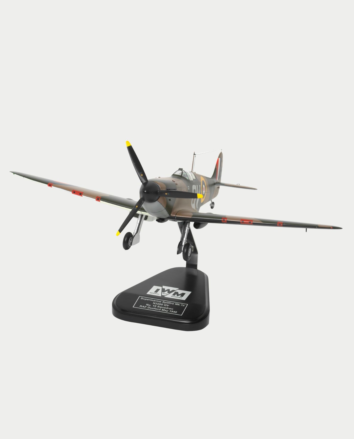 IWM Spitfire Mk1a N3200 Model