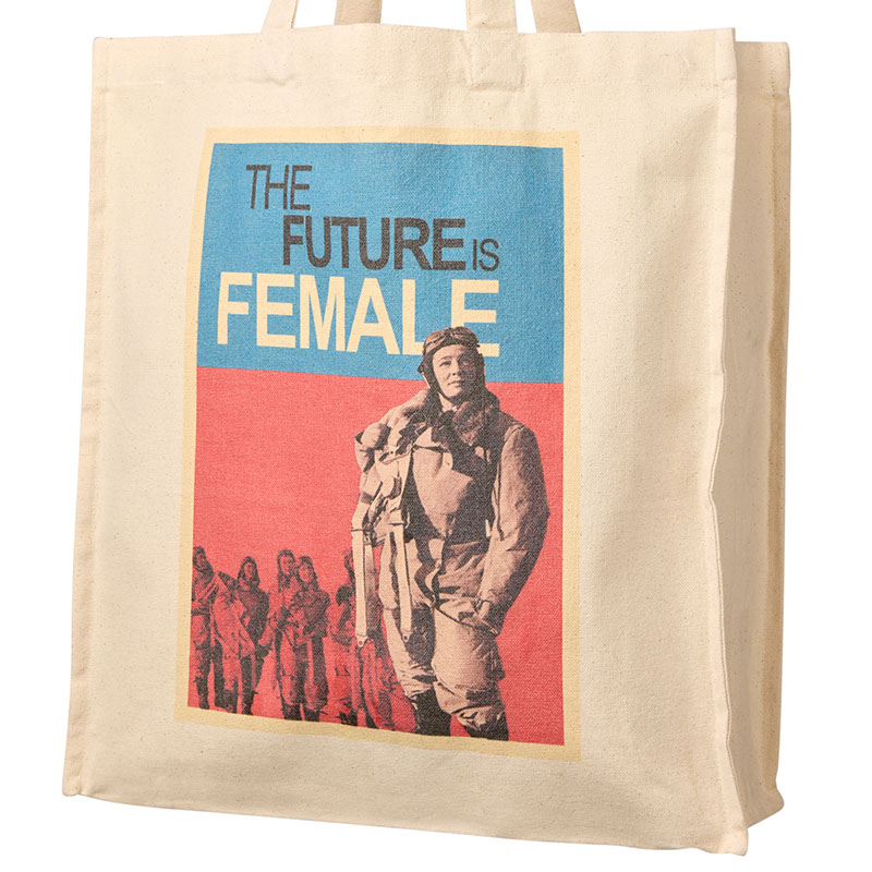 Every Modern Woman Needs This Tote Bag In Their Lives
